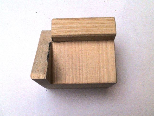Simple End of Blank centre point marker jig